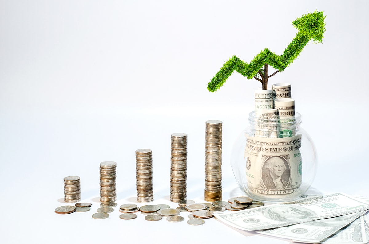 5 Reasons Why a Strong Economy Benefits Everyone: Why You Should Care About Economic Growth