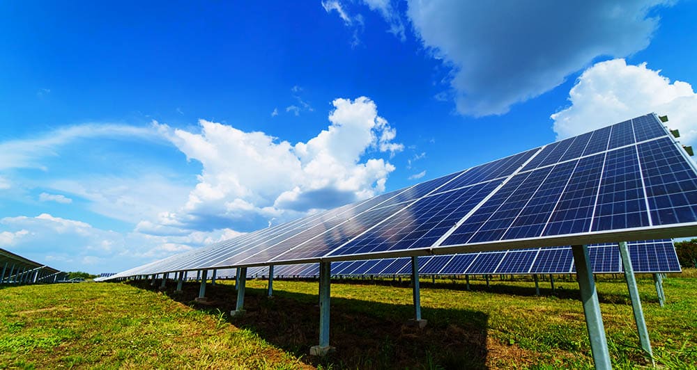 The Power of the Sun: Why Switching to Solar Energy is a Game-Changer for Your Wallet and the Environment